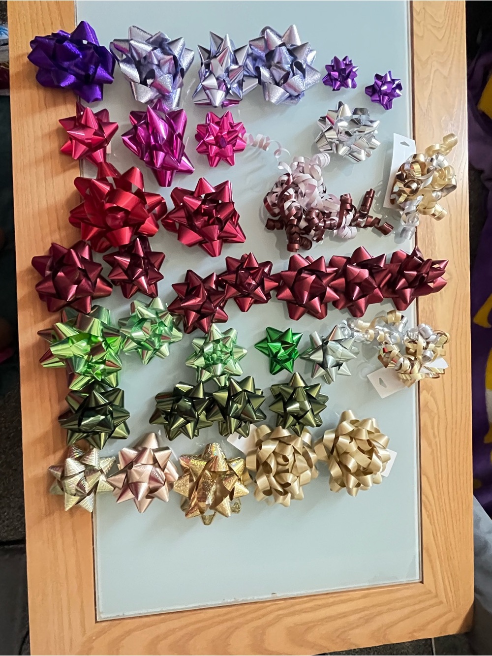 Bows and Ribbons - Picture 2 of 3